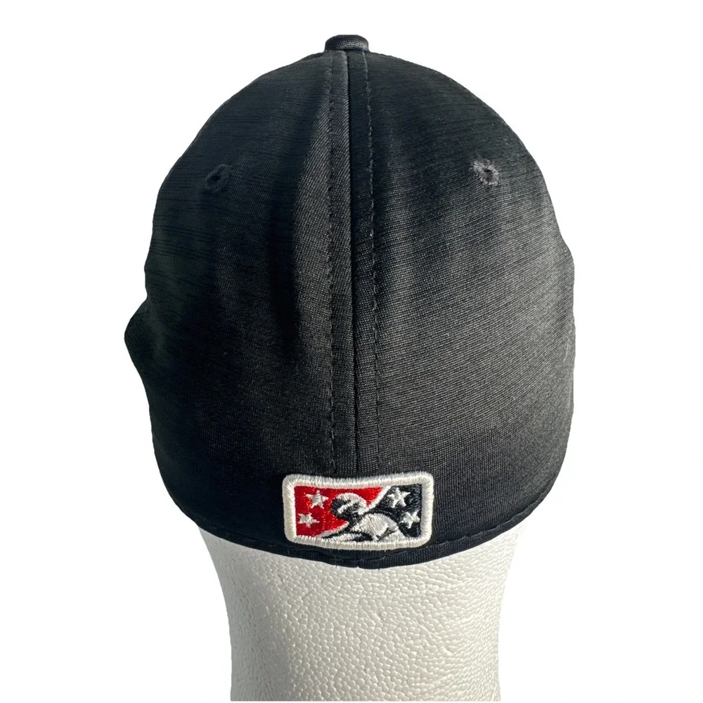 New Era 39THIRTY Flexfit Youth Baseball‎ Cap Black Red Woodpecker Logo